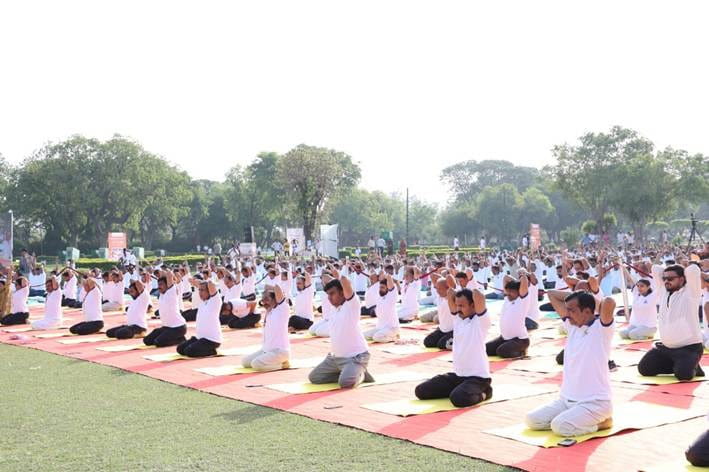 kolkata-to-host-international-day-of-yoga-2026-main-event-theme-announced-as-yoga-for-healthy-ageing