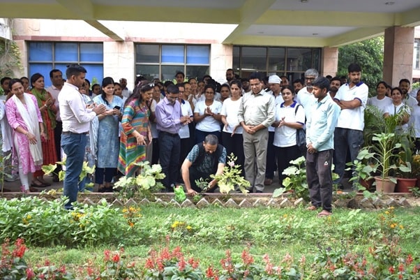 Indian Yoga Association and State Chapters Celebrate World Earth Day with Nationwide Tree Plantation drive