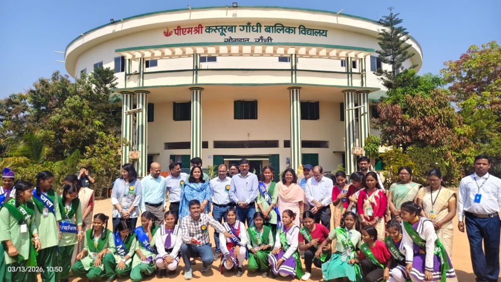 where-teachers-girl-students-convert-adversity-into-excellence-a-study-of-pm-shri-kgbv-sonahatu