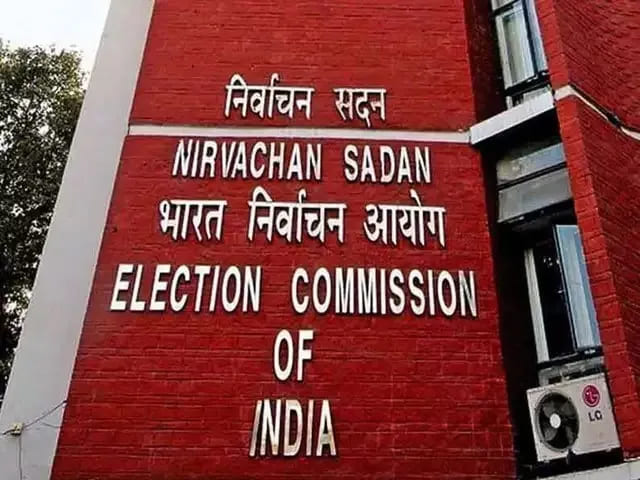 ECI trains ROs and ASOs for Bihar polls 2025