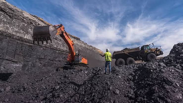 mmdr-amendment-bill-jharkhand-among-the-states-will-continue-to-share-90-of-mining-sector-revenue-reaching-rs-11454928-crore-in-2025-26