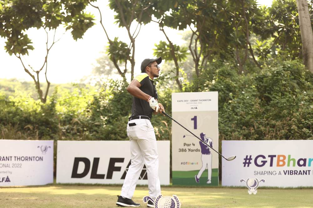 golf-varun-parikh-shoots-67-joins-kartik-sharma-in-the-lead-after-3rd-round-of-kapil-dev-grant-thornton-invitational