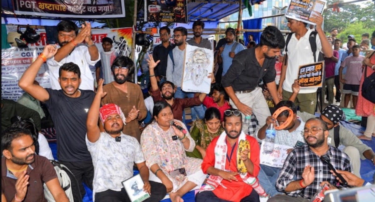 Jharkhand CID Expands Recruitment Exam Probe WithTwo More Arrests Jharkhand CID Expands Recruitment Exam Probe WithTwo More Arrests