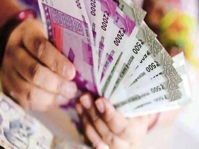 Centre hikes Dearness Allowance & Dearness Relief by 3 percent to 34 percent of employees, pensioners
