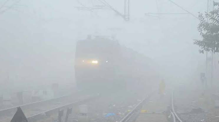 Fog Forecast Prompts Railways Cancel Two Trains Originating From Jharkhand 