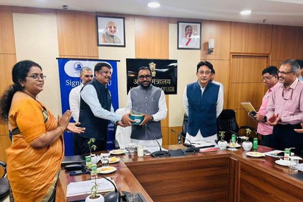 centre-takes-a-step-forward-to-promote-ayush-products-and-medicinal-spices-in-global-market