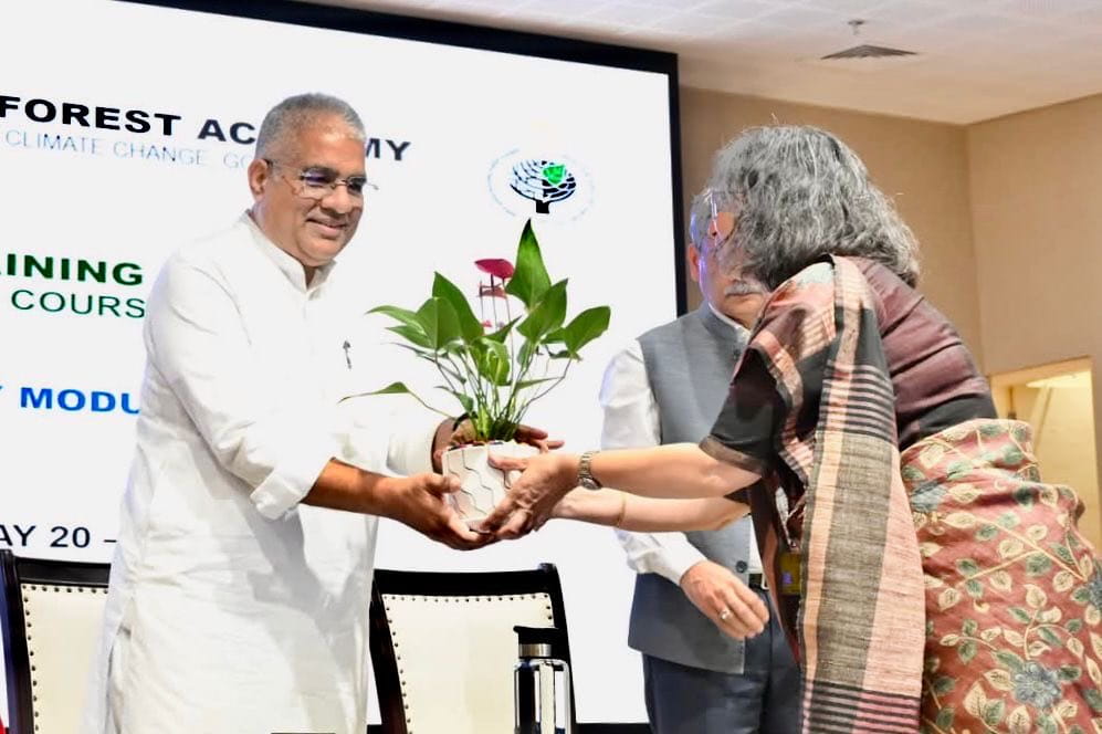 forest-officers-responsibility-does-not-end-even-after-superannuation-as-they-remain-the-voice-of-the-voiceless-flora-and-fauna-minister-tells-ifs-officers
