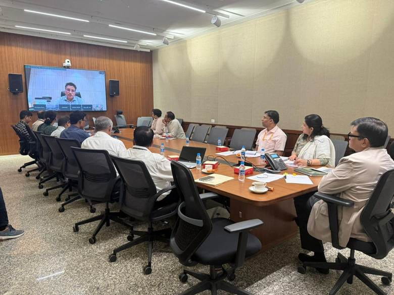 centre-wants-to-bring-school-dropouts-to-nios-as-two-crore-children-are-currently-out-of-school-in-india