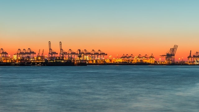 behind-national-headlines-indias-major-ports-registered-an-impressive-annual-growth-rate-of-43-percent-in-cargo-handling